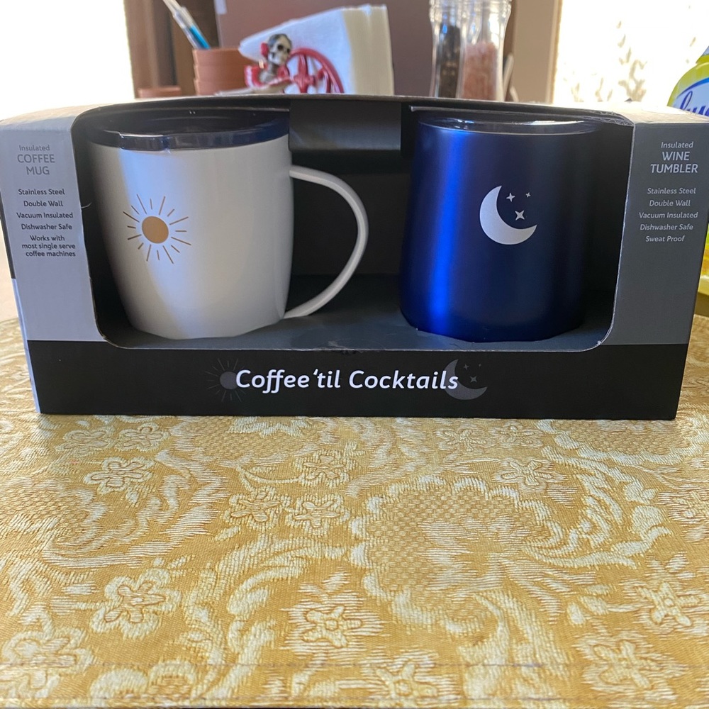Travel tumblers